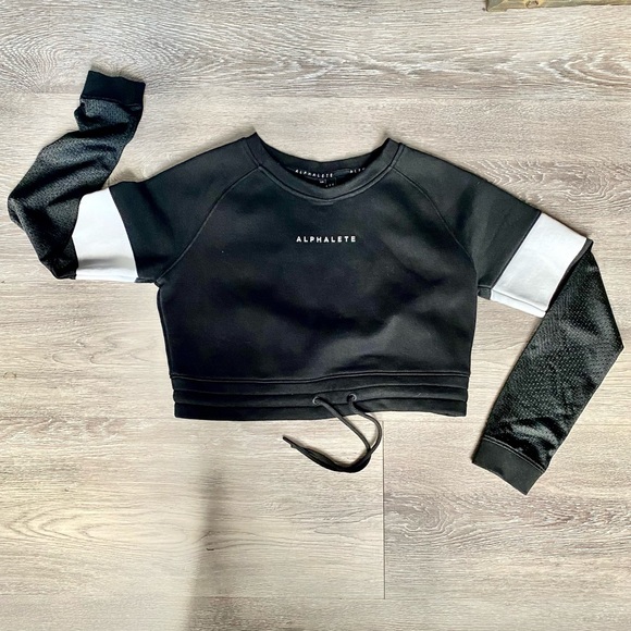 ALPHALETE (NWOT) - Crop Crew Neck Sweater - Black + White - Size XS - Picture 11 of 16